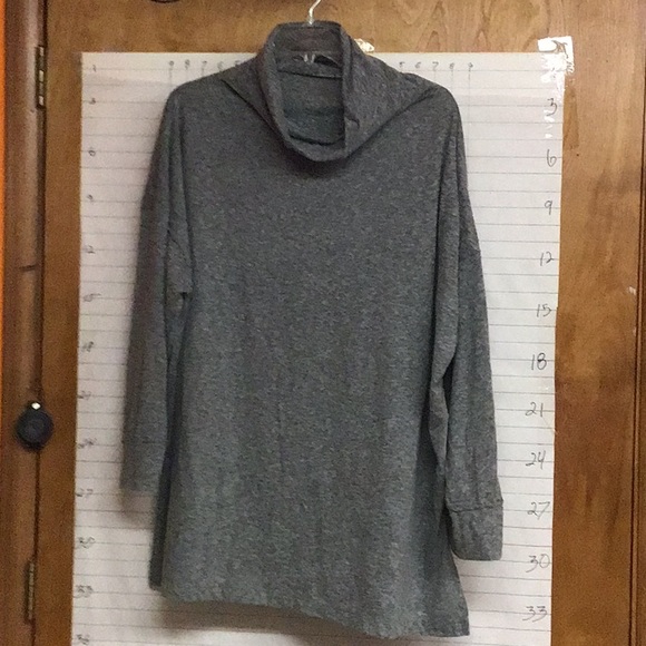 AMERICAN EAGLE OUTFITTERS WOMEN’S TOP w/high loose neck, long sleeves Sz L GRAY - Picture 1 of 6